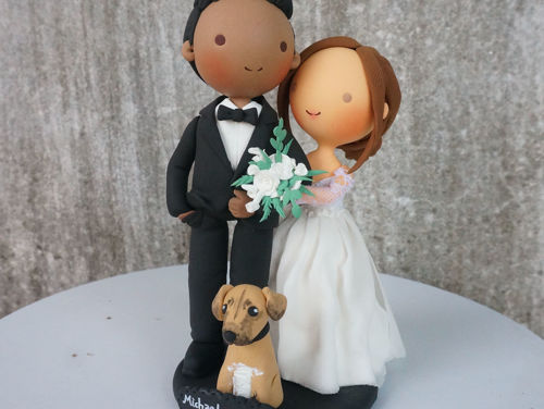 Picture of Personalized wedding cake topper with puppy