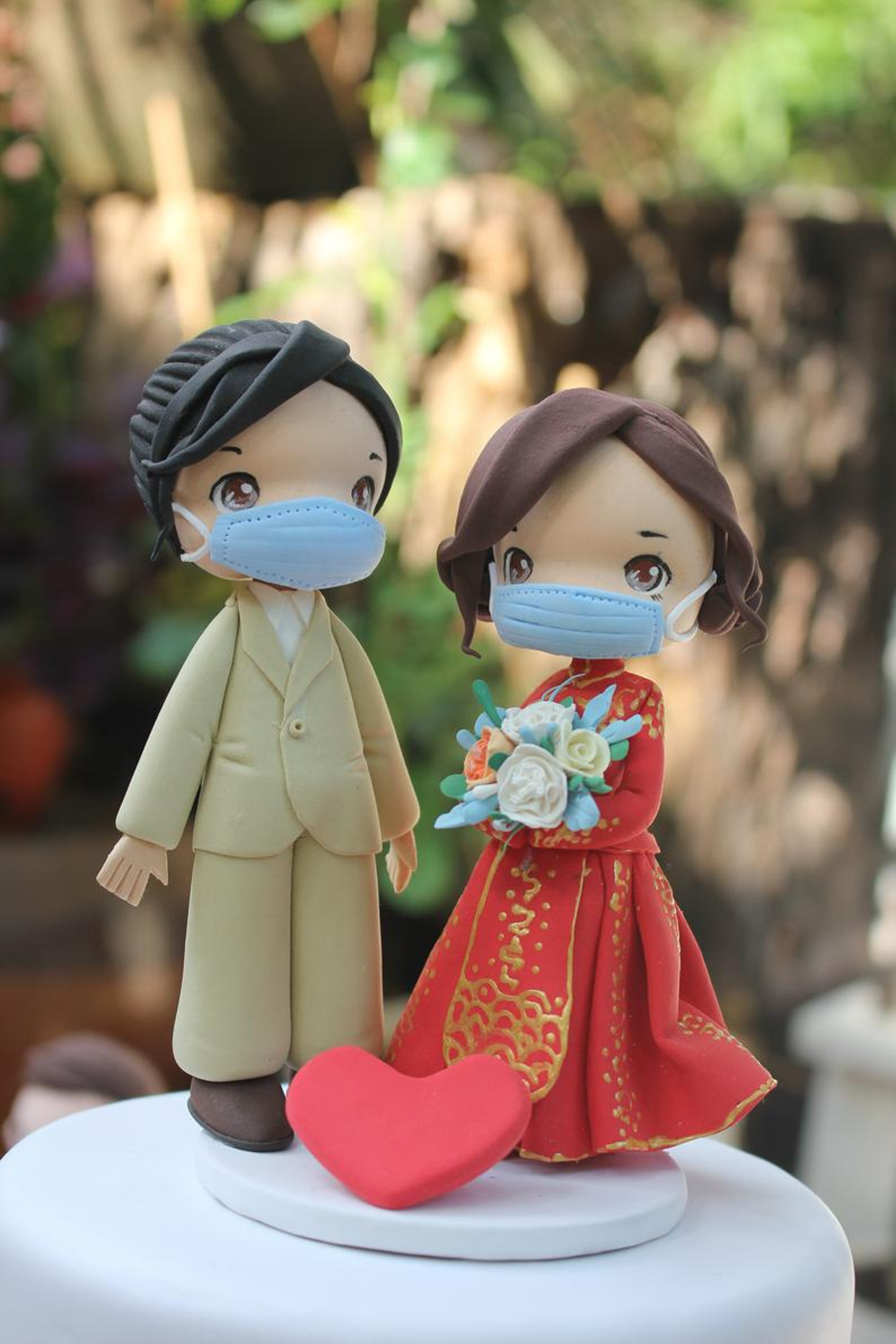 Picture of Quarantine Wedding Cake Topper, Chinese wedding topper