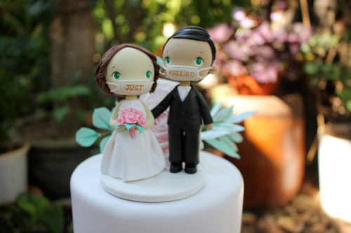 Picture of Bride and Groom with mask wedding cake topper, Quarantine wedding cake topper