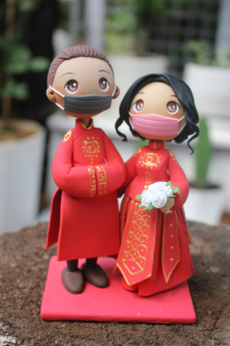 Picture of Bride & Groom Quarantine Wedding cake topper, China and Vietnam wedding cake topper