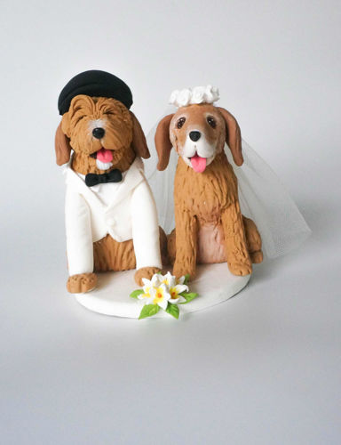 Picture of Golden Retriever Wedding Cake Topper