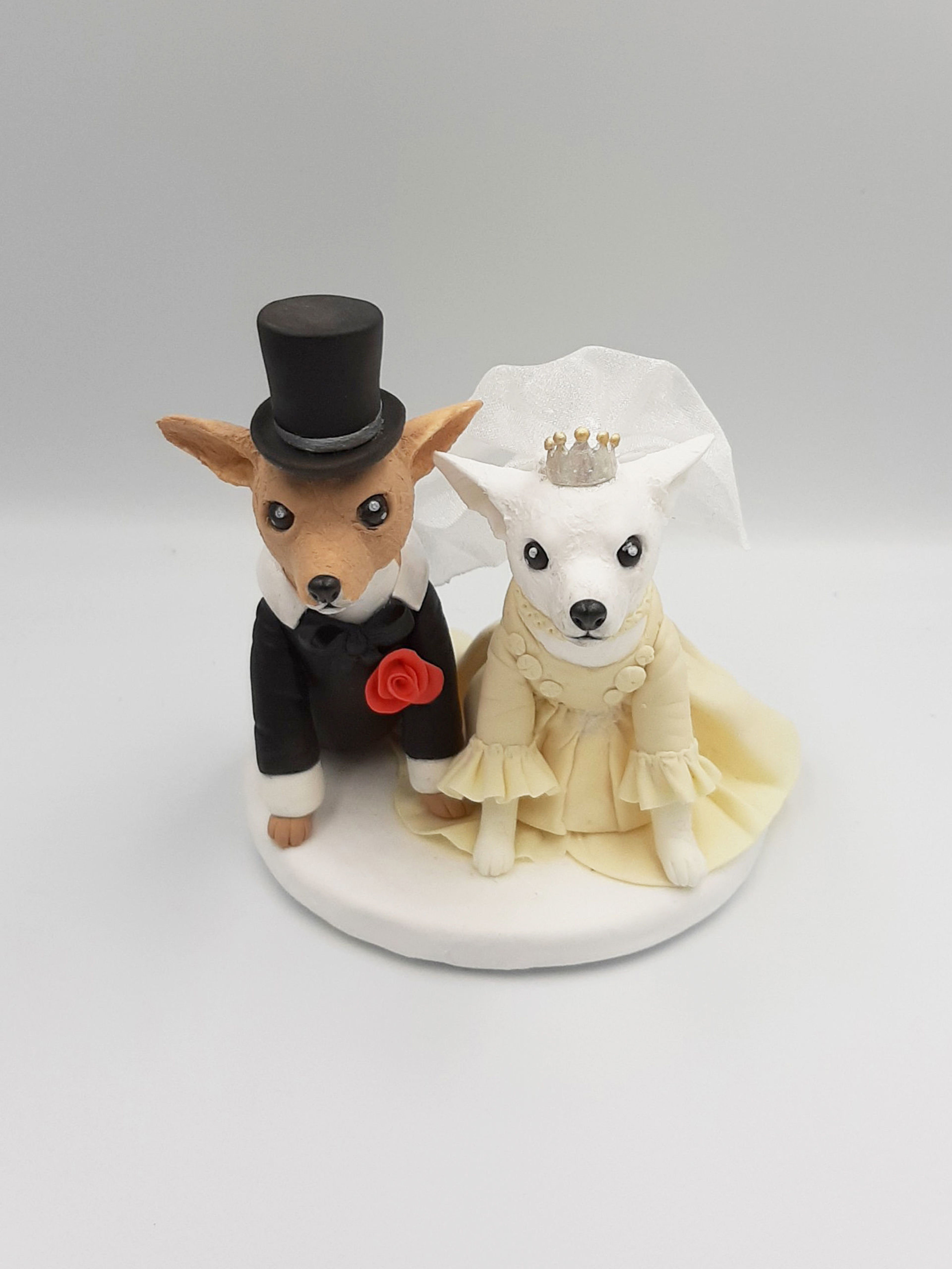 Picture of Chihuahua Wedding Cake Topper