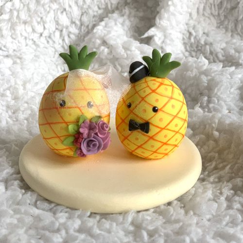 Picture of Pineapple Wedding Cake Topper, Hawaii wedding cake topper