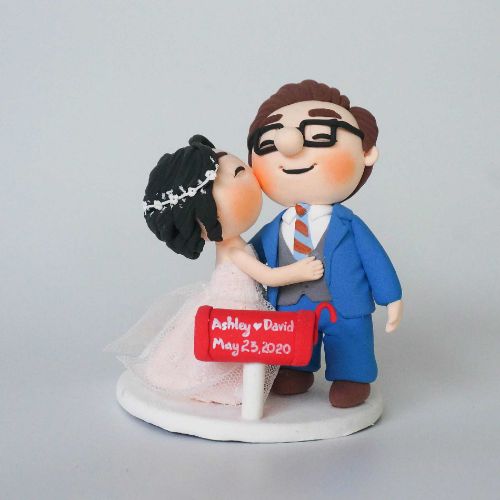 Picture of Carl and Ellie Movie UP wedding cake topper, Star Wars wedding topper