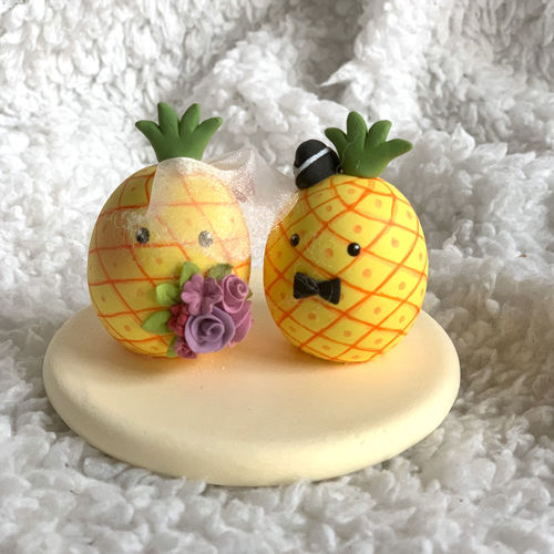 Picture of Pineapple Wedding Cake Topper, Hawaii wedding topper - CLEARANCE