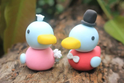 Picture of Korean Duck Wedding Cake Topper - CLEARANCE