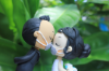 Picture of Kissing bride & groom cake topper