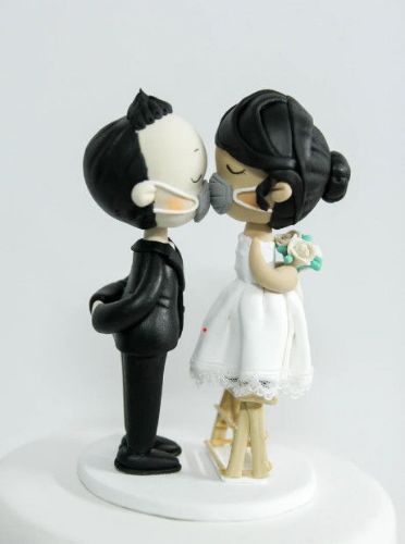 Picture of Short Bride with Stool Wedding Cake Topper, Kissing Bride & Groom Clay Topper