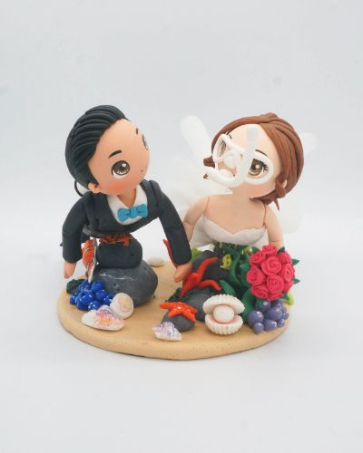 Picture of Scuba Divers groom and Snorkeling Bride Wedding Cake Topper, Underwater world wedding theme
