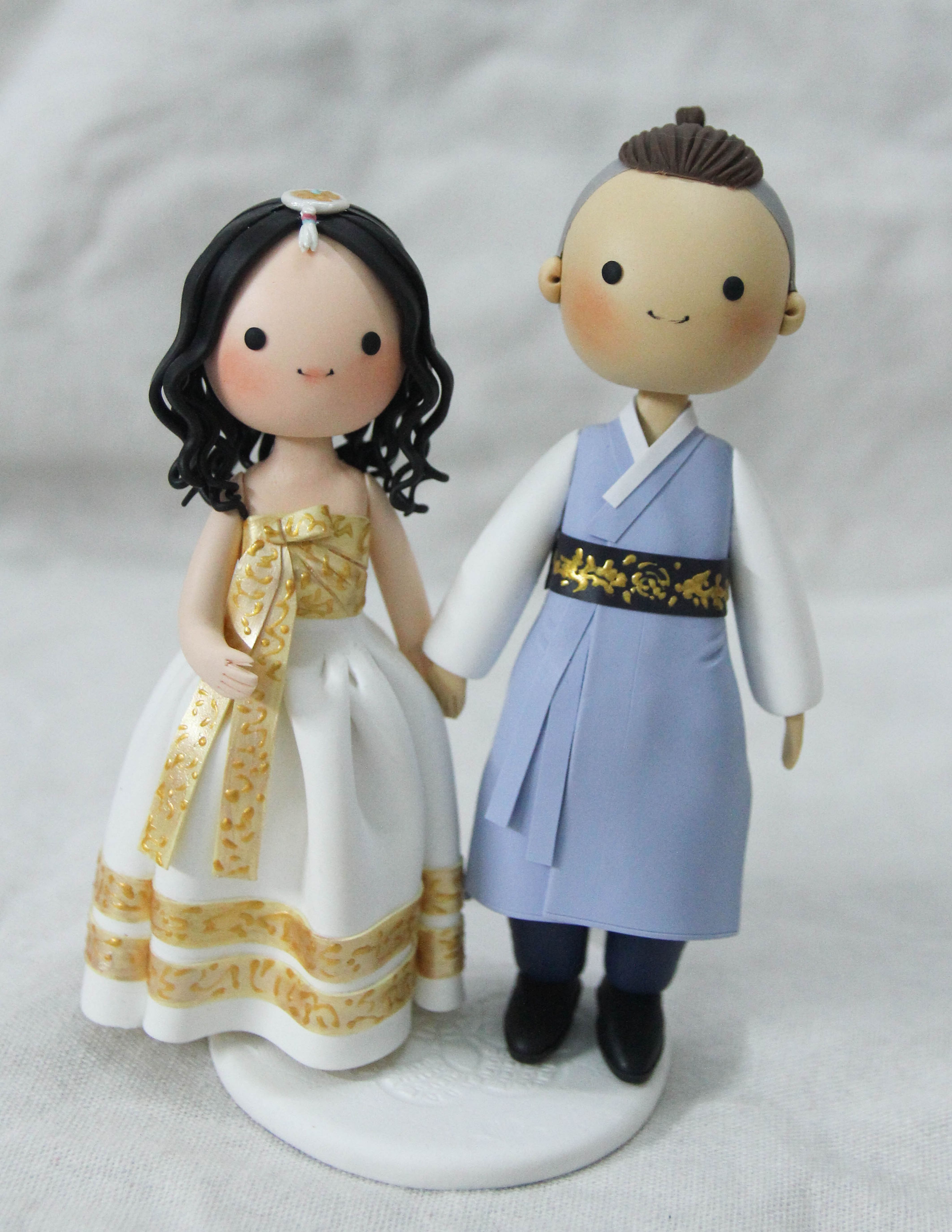 Picture of Hanbok wedding cake topper, Korea wedding cake topper, Korean Bride & Groom cake topper, Gold and Blue wedding theme