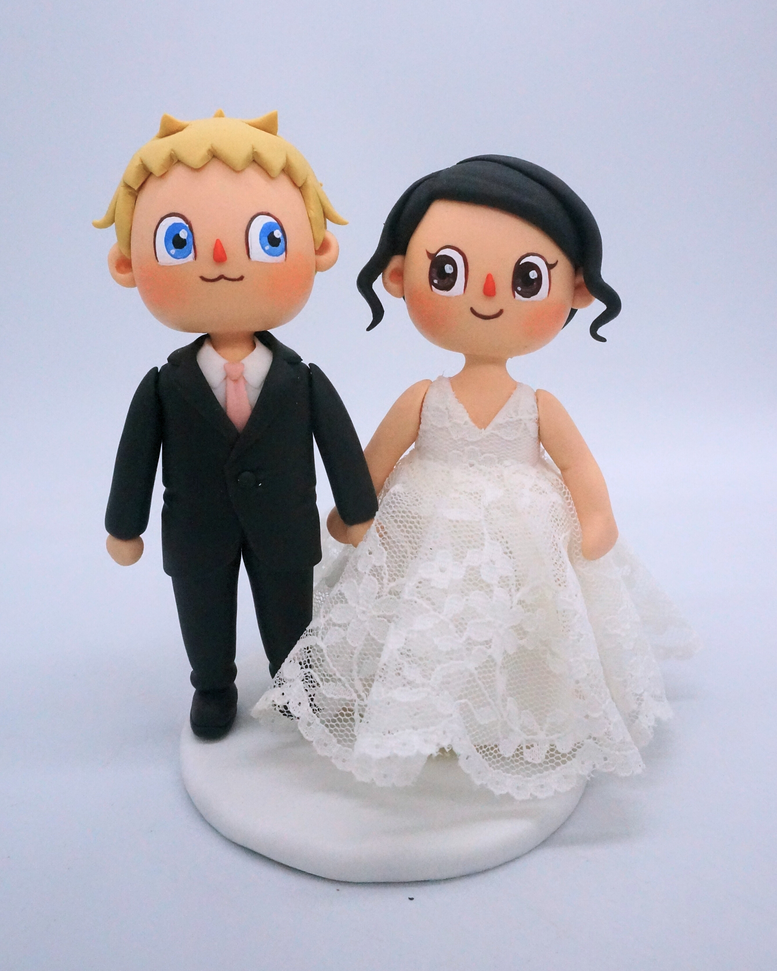 Gamer Wedding Cake Topper, Animal Crossing Bride & Groom villager Figurine