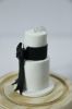 Picture of 3D Wedding Cake Ornament with a dog (2 tiers), wedding cake replica