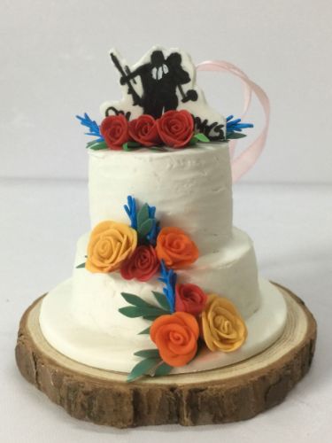 Picture of Silhouette Bride & Groom Wedding Cake Ornament, Boho Wedding Keepsake, Autumn Theme Anniversary Gift